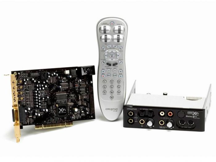 Звуковая карта 7.1 с внешним блоком CREATIVE Sound Blaster X-Fi Platinum